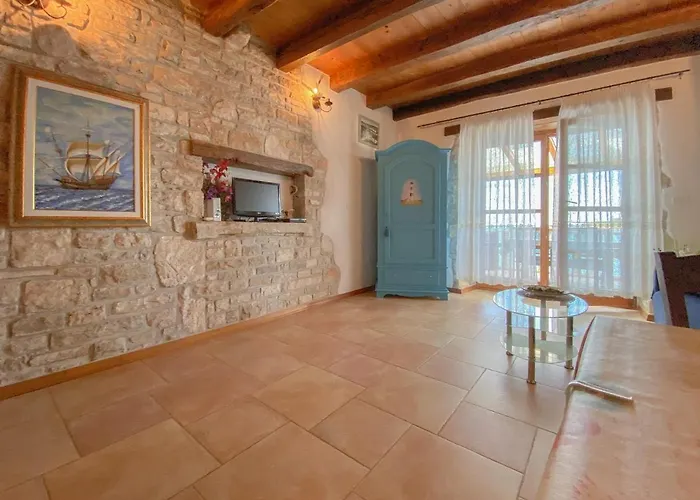 Laura Apartment Novigrad (Istria)